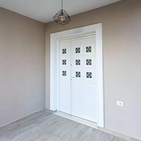 The One Private In Villa